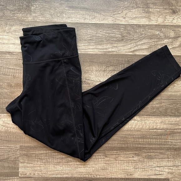 Ideology black floral detailed yoga legging size small - Picture 12 of 12